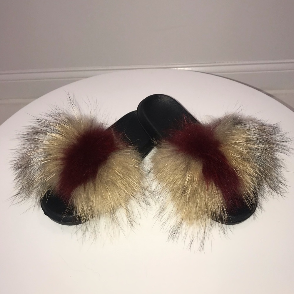 Ladies Multi Color Fox Fur Memory Foam Slides